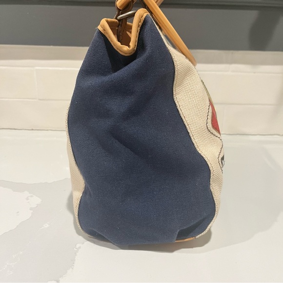 RELIC Floral Canvas and Tan Leather Trim with Wooden Handles Shoulder Bag - Picture 8 of 14